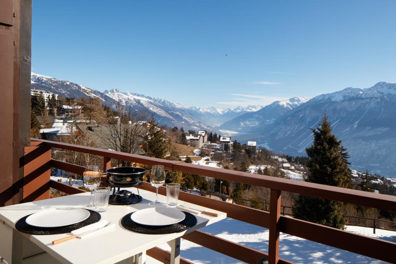 Magnifique Appartement Proche Du Centre Et Du Ski Crans-Montana Exterior photo